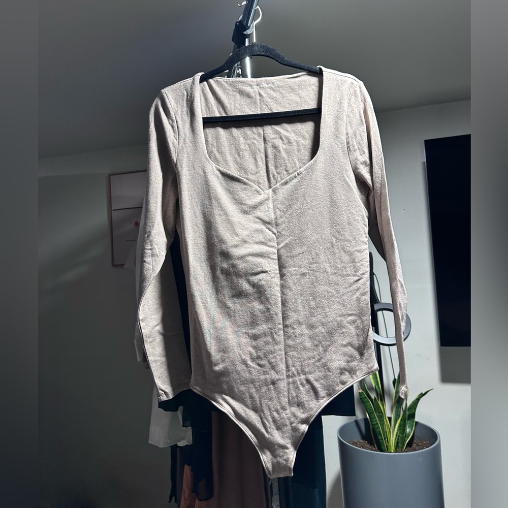 Abercrombie & Fitch beige Long Sleeve Fitted Bodysuit